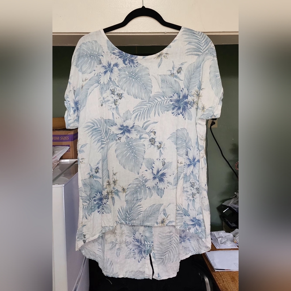 Floral Print Short Sleeve Top